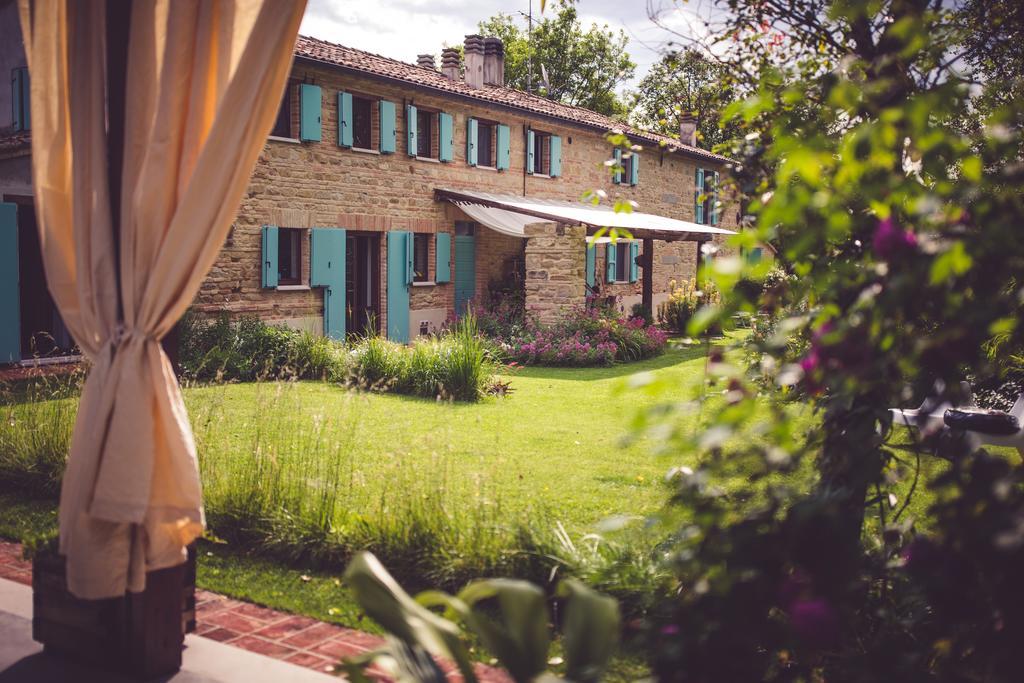 B&B I Fiori Della Cava Pesaro Dış mekan fotoğraf