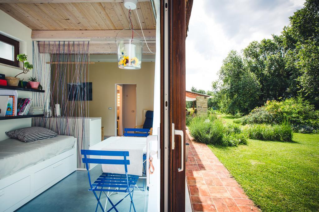 B&B I Fiori Della Cava Pesaro Dış mekan fotoğraf